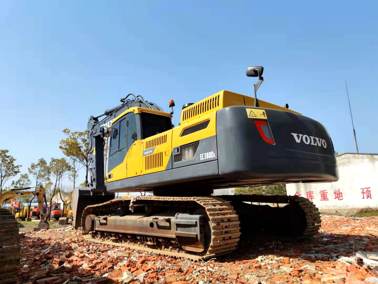 Volvo EC380D excavator