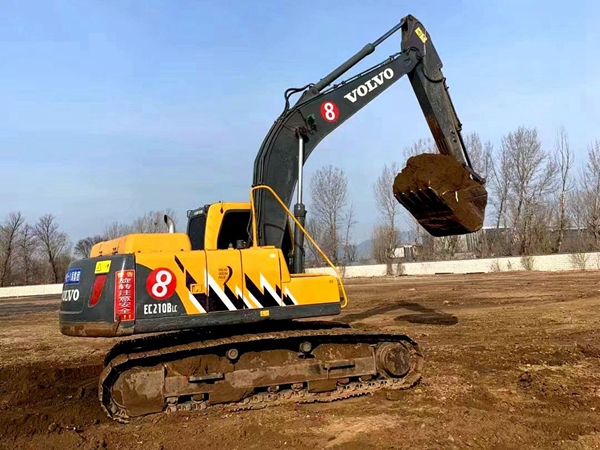 Volvo EC210BLC used excavator