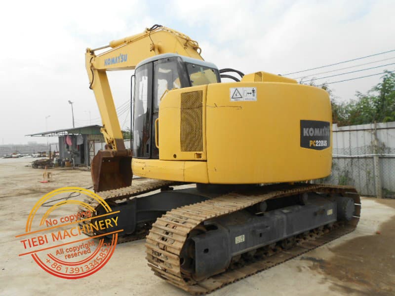 Komatsu PC228US Excavator