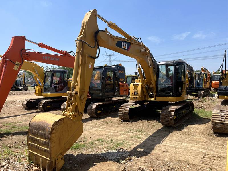 Caterpillar CAT313C excavator