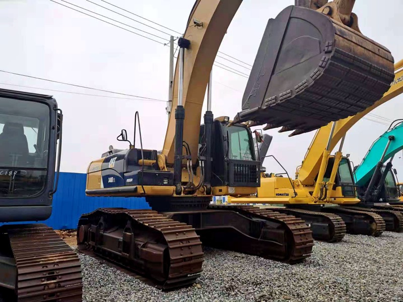 Caterpillar CAT340D excavator