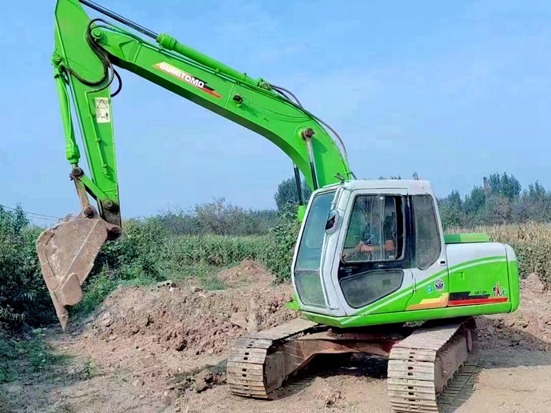 Sumitomo SH120A2 excavator