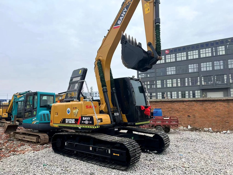 SANY SY135C excavator