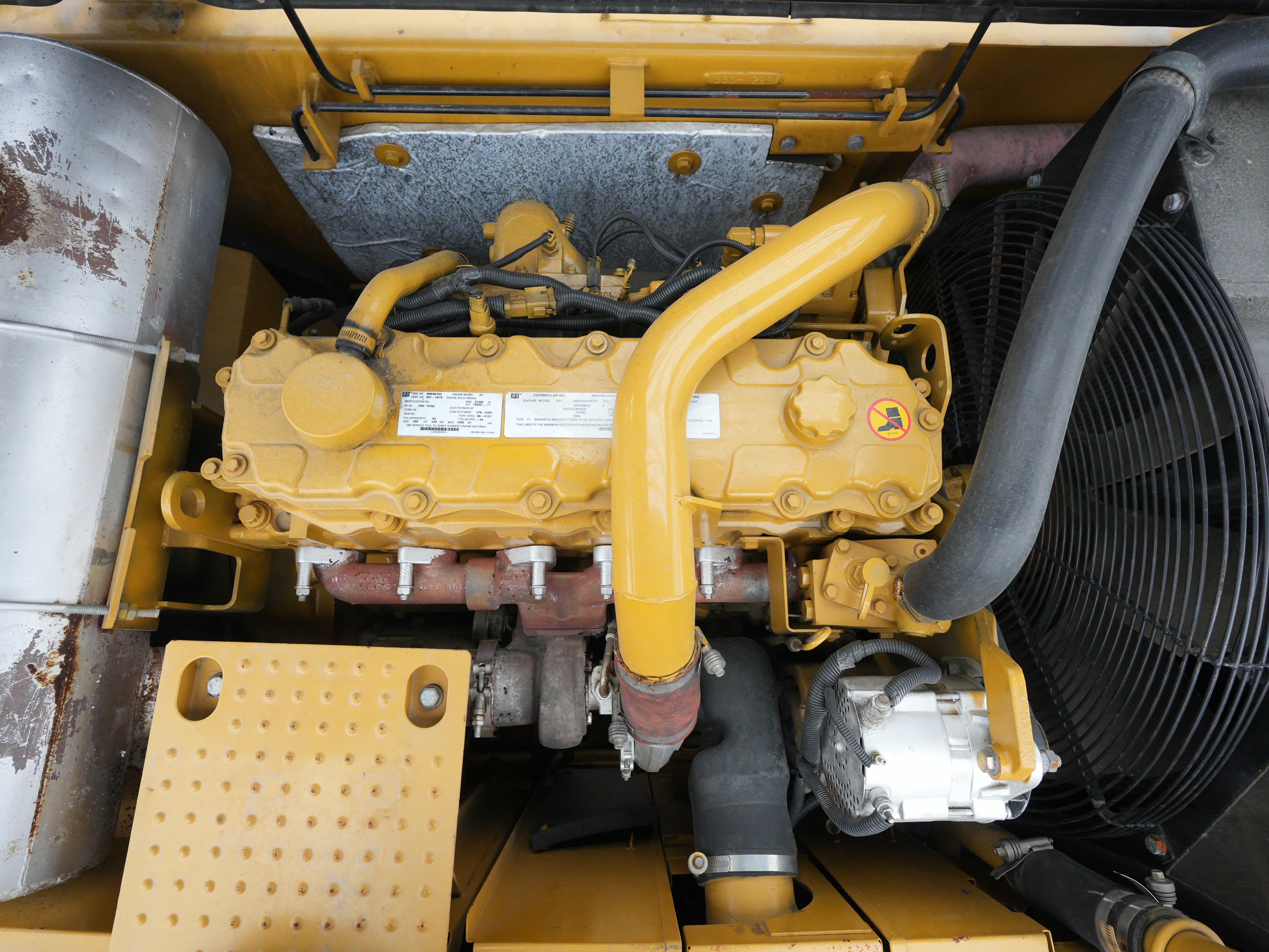 Super low price Caterpillar CAT325D2L excavator second-hand excavator high quality crawler excavator for sale