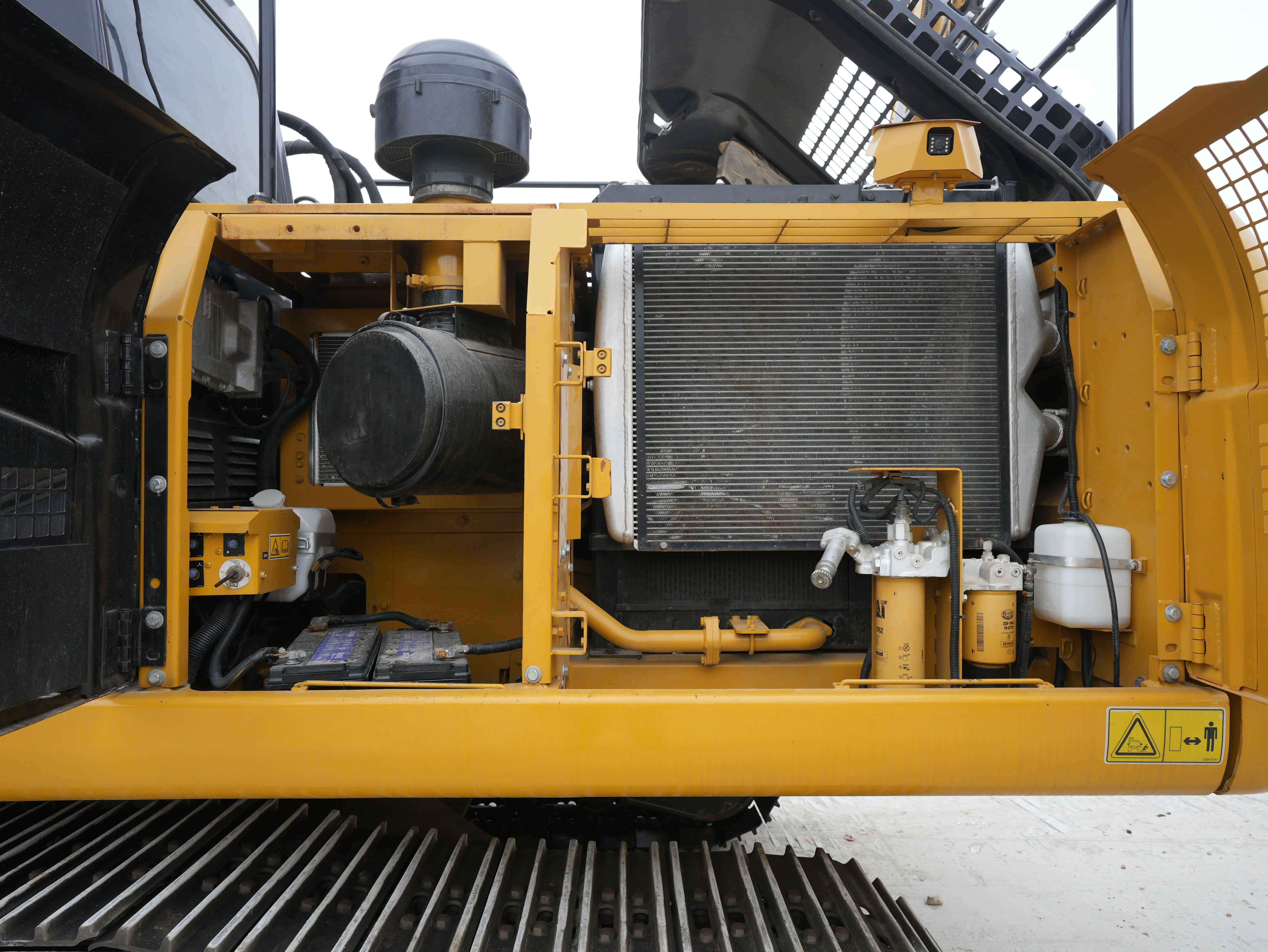 Super low price Caterpillar CAT325D2L excavator second-hand excavator high quality crawler excavator for sale