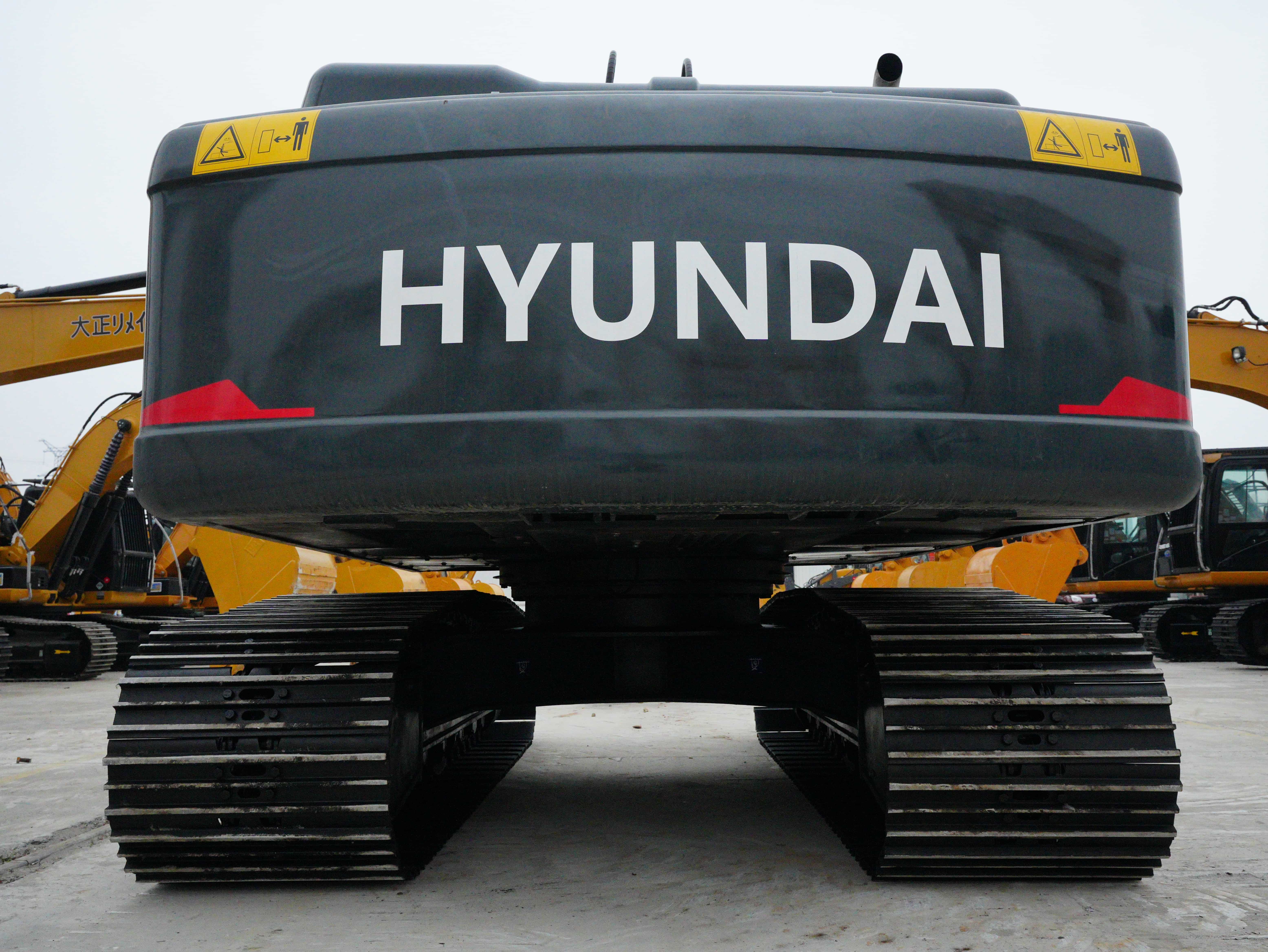 Used Hyundai 220-9s excavator crawler excavator with good performance and cheap for sale