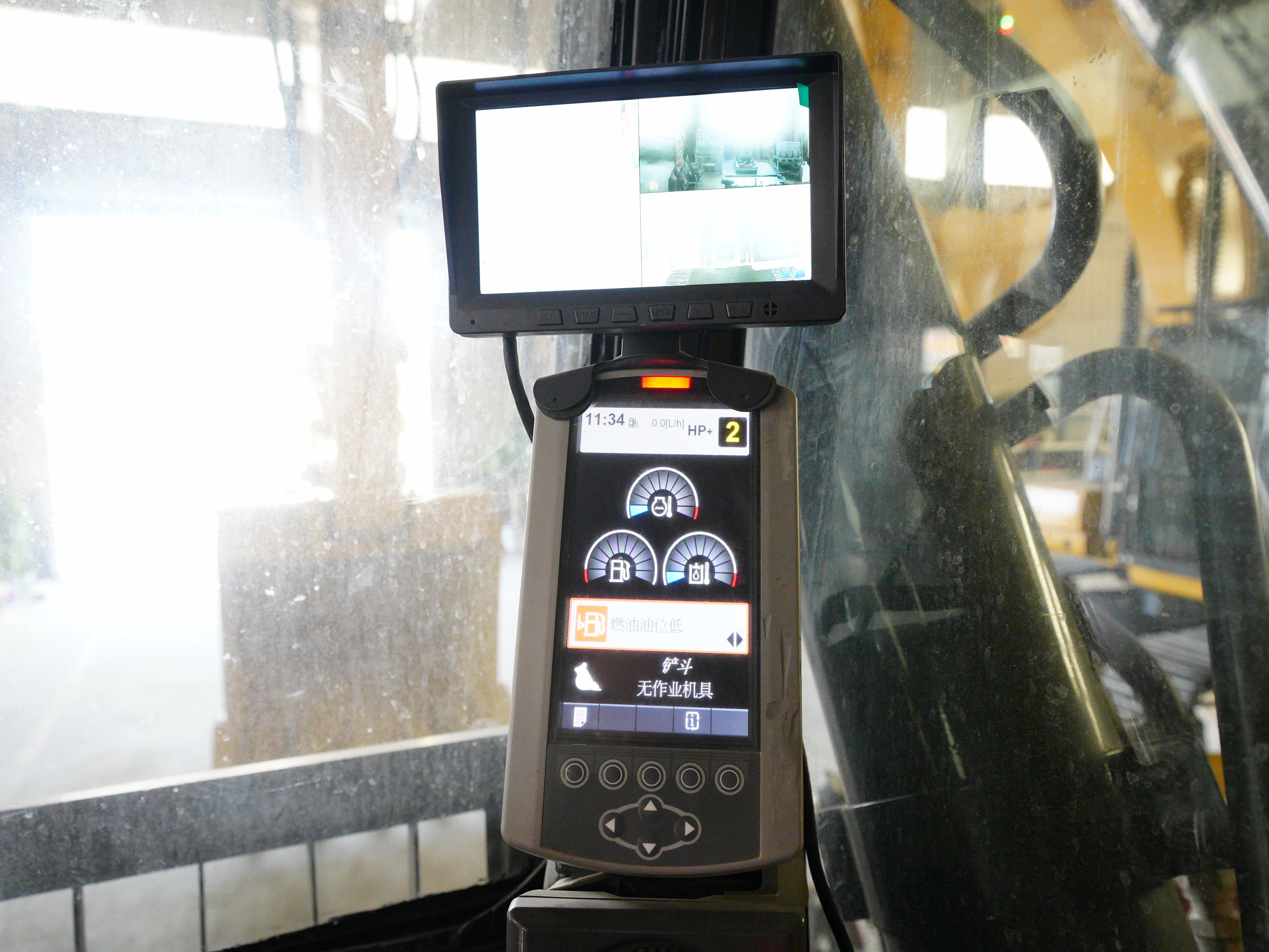 Heavy machinery Caterpillar CAT340D2L excavator absolutely good price