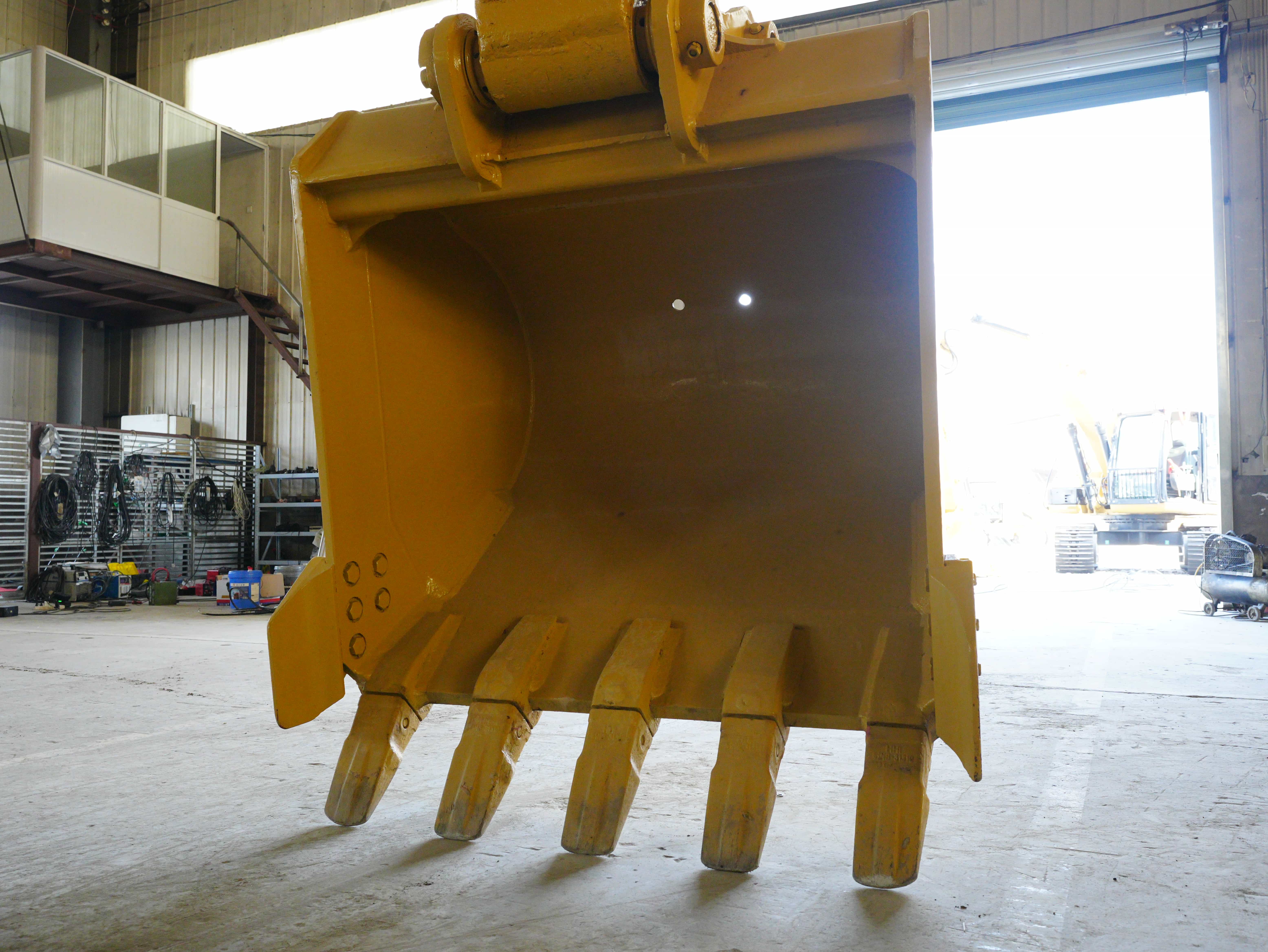 Heavy machinery Caterpillar CAT340D2L excavator absolutely good price