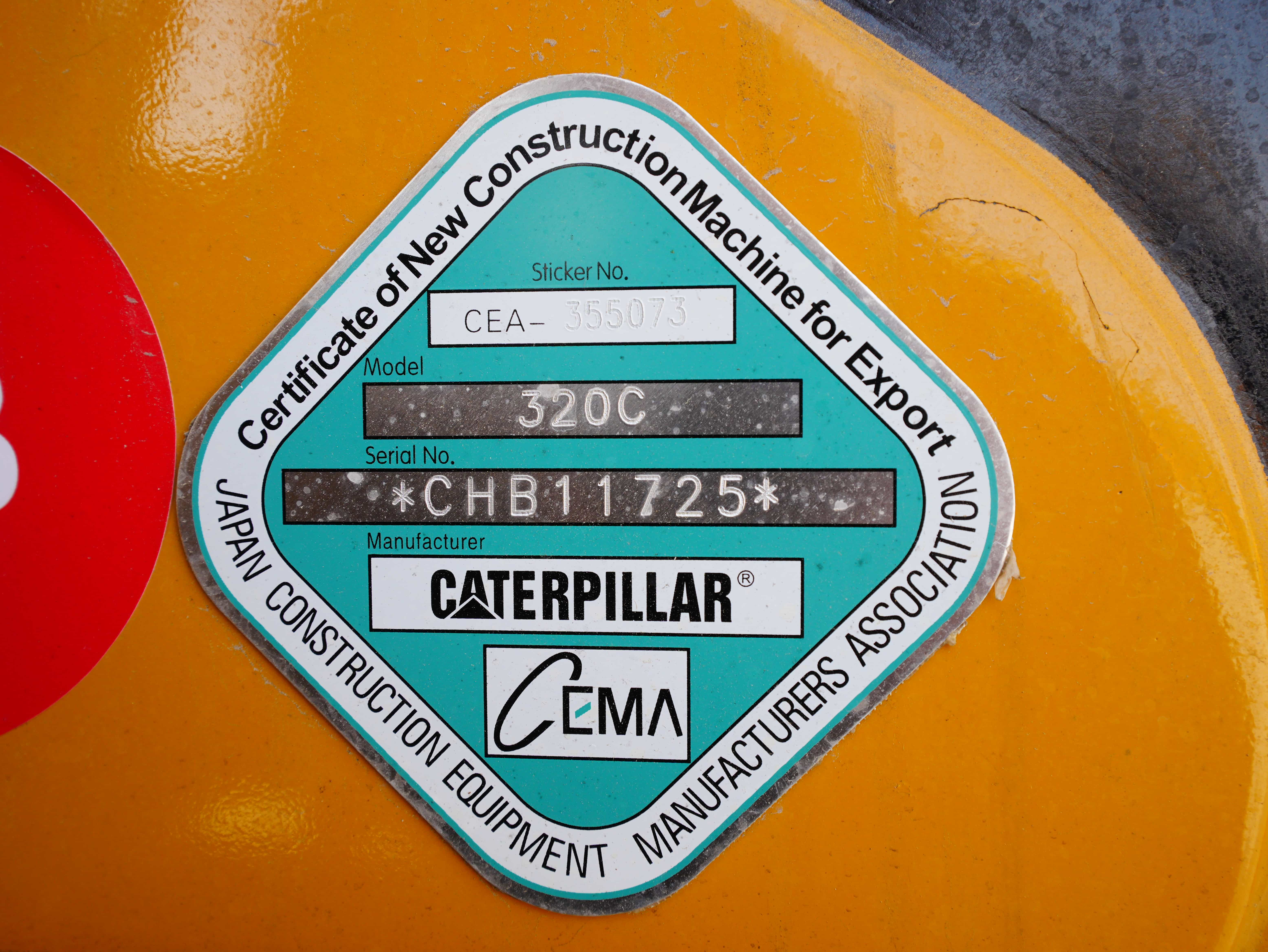 100% Caterpillar CAT320C excavator made in Japan for sale at a very low price