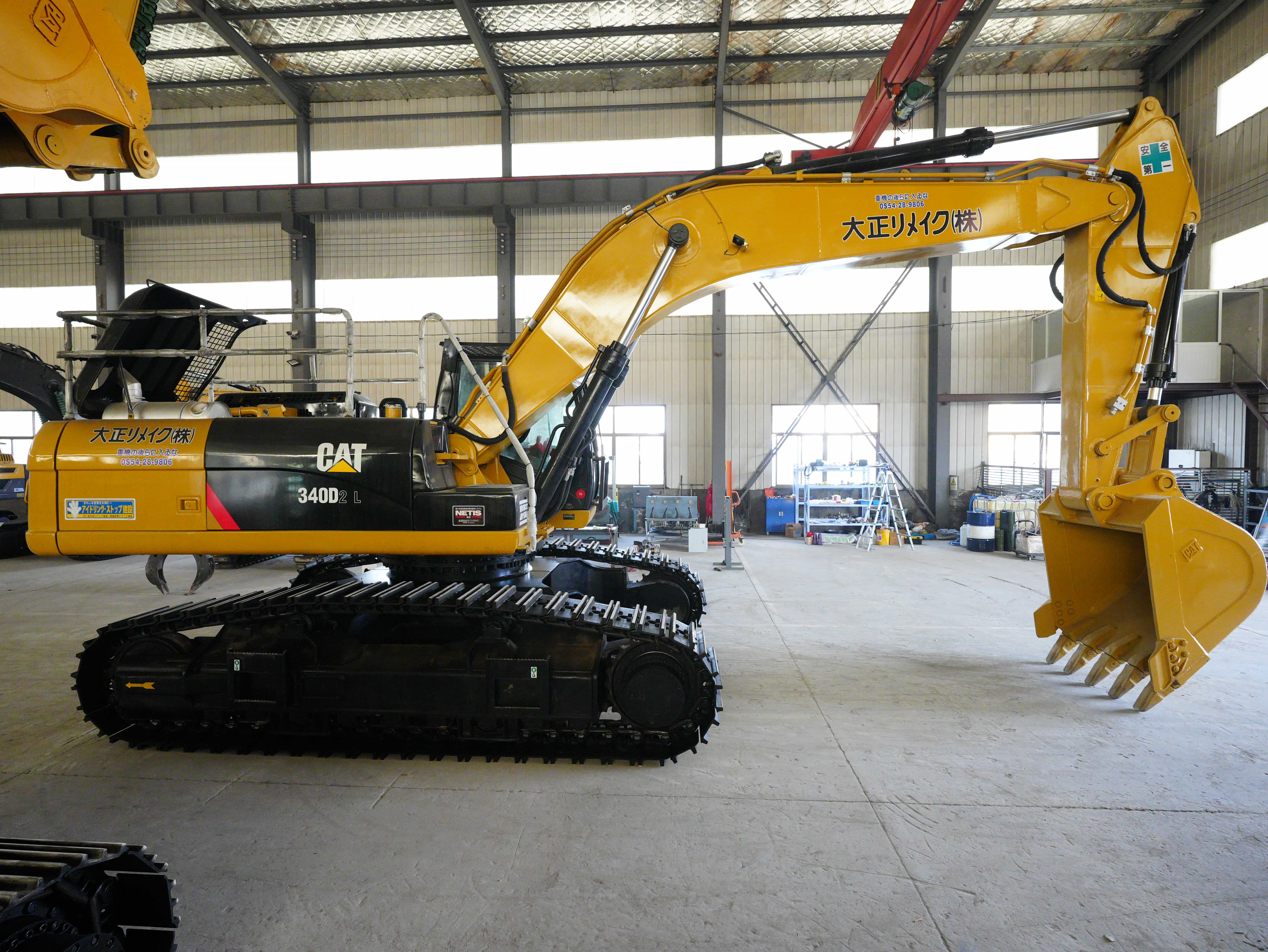 CAT 340D2L