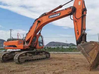 Doosan DH500 Excavator