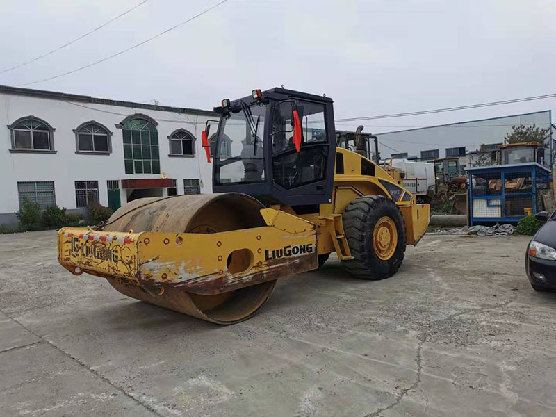 LIUGONG CLG6122  Roller