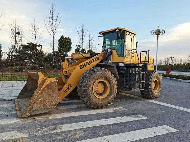 SHANTUI SL56H  Loader