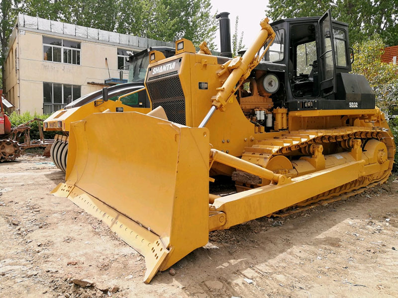 SHANTUI SD32  Bulldozer