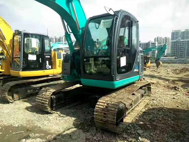 kobelco sk135sr excavator