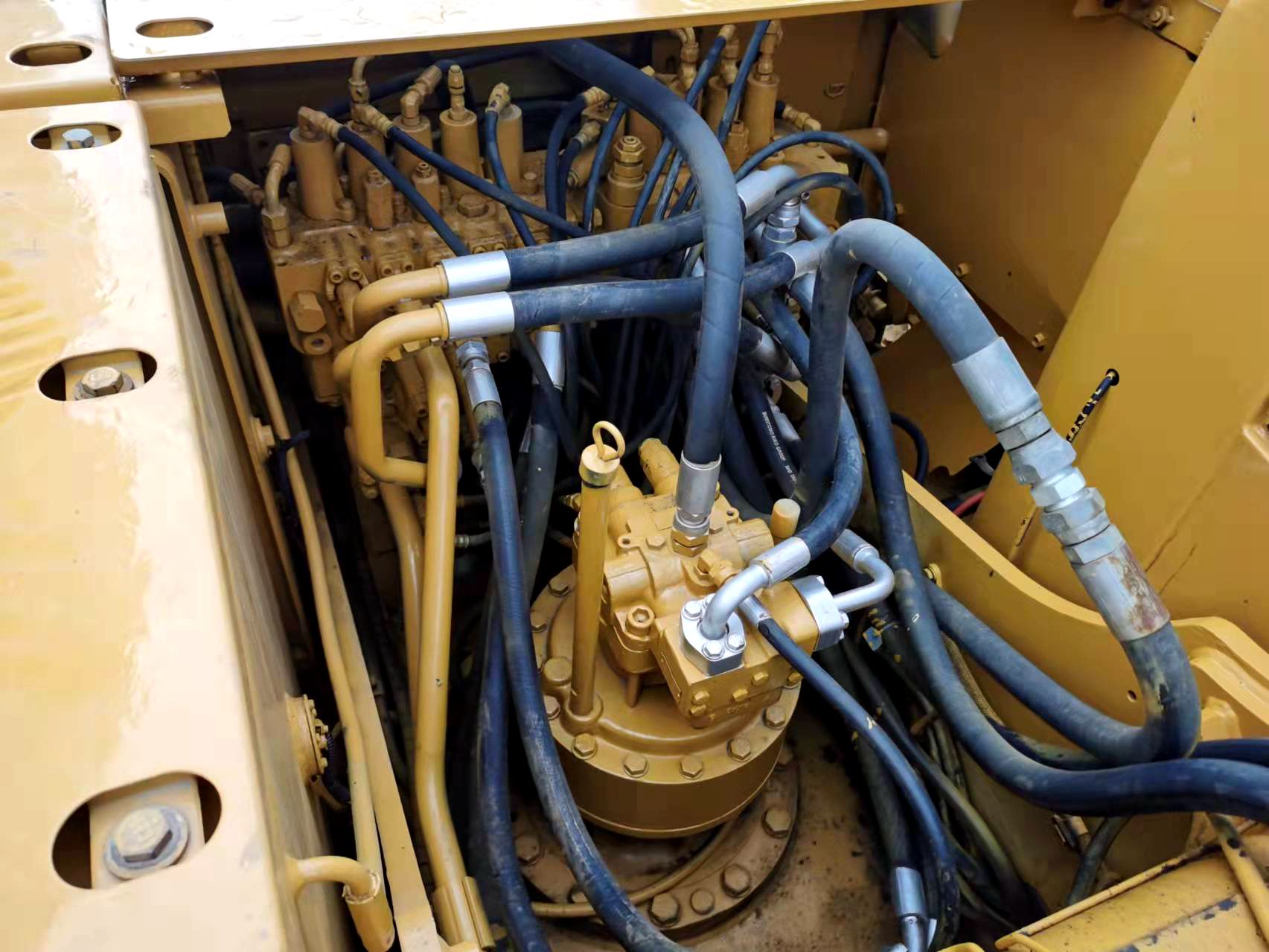 High quality second hand caterpillar cat325c excavator big brand guarantee after sale