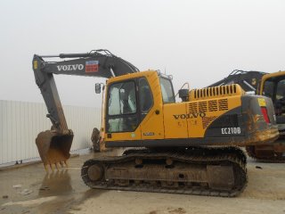 Volvo 210B Excavator