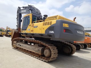 Volvo 460B Excavator
