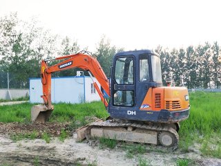Doosan DH55-V Excavator