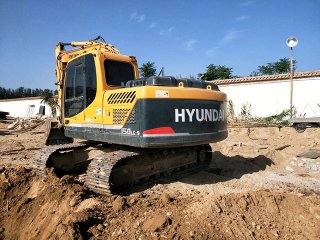 Hyundai R150-9 Excavator