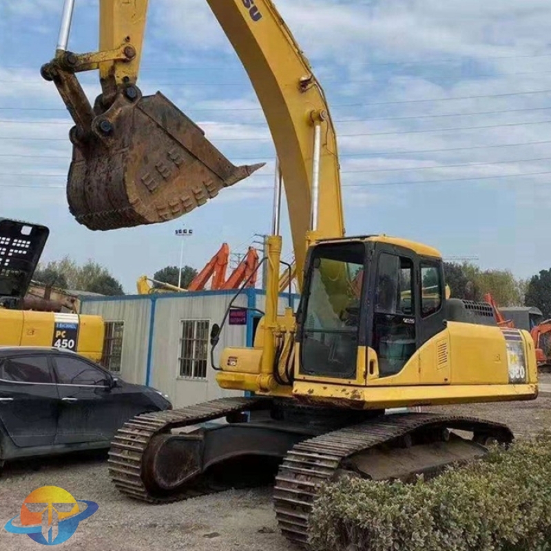 Used Komatsu PC360-7 excavator in excellent condition and for sale at a low price