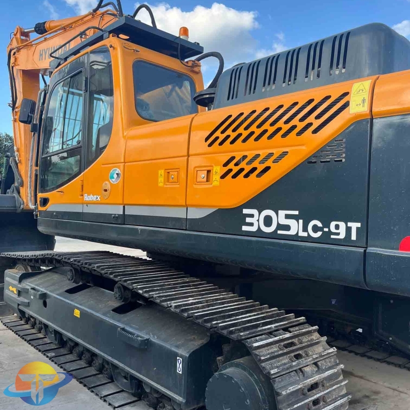 Hot selling brand Hyundai 305LC-9T excavator with high quality for sale with core components hydraulic construction machinery for sale.