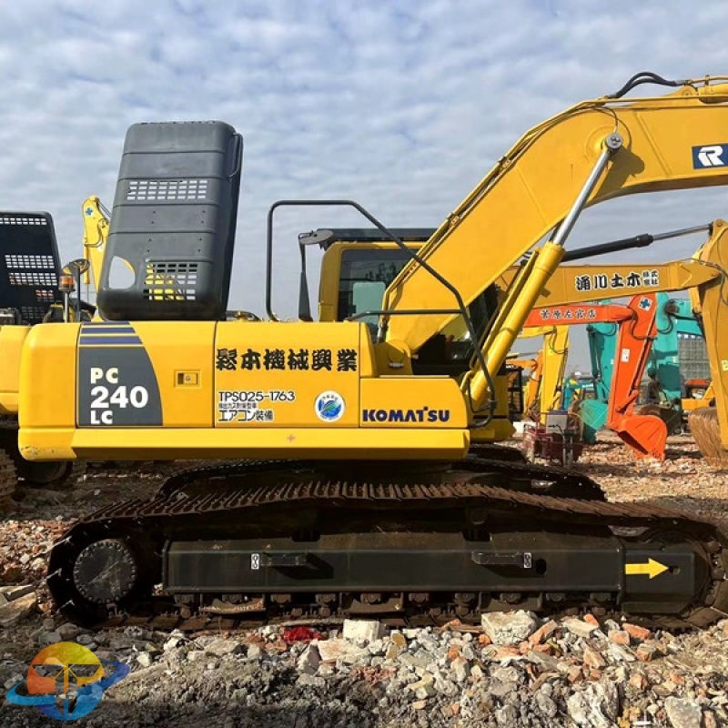 Used new arrival Kobelco SK260 excavator with short working time for sale