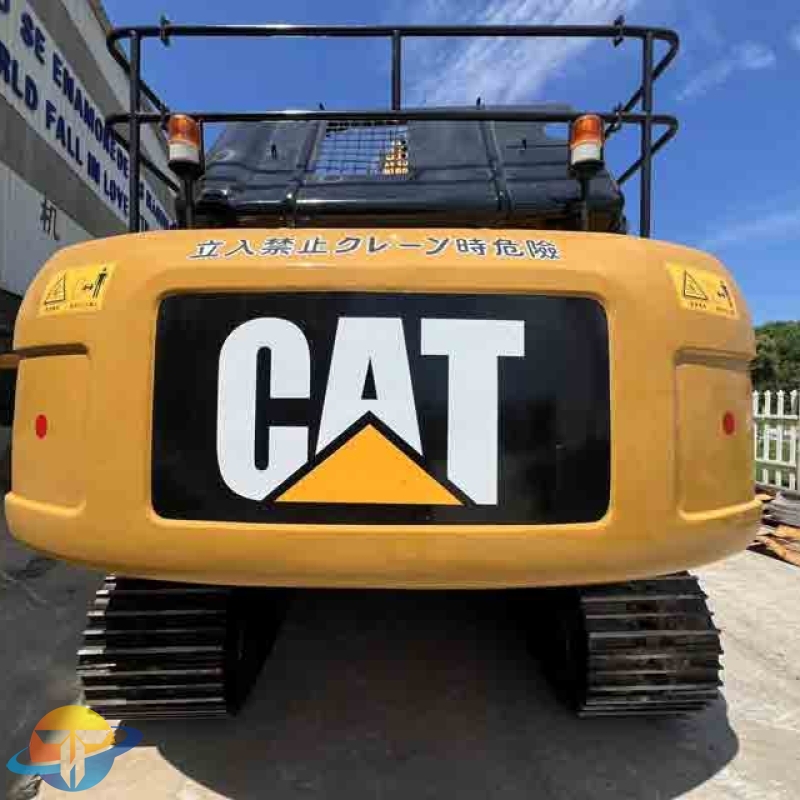 Japanese second-hand excavator Caterpillar CAT320D2L excavator high quality 20 tons cheap for sale