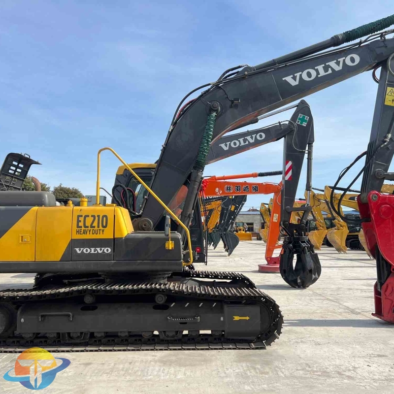 Good Condition Low Hour  Used Volvo EC210 Crawler Excavator Used Crawler Excavator for Sale