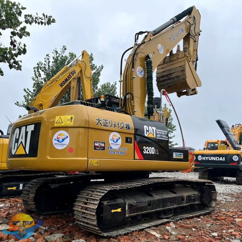 Caterpillar CAT3202L excavator machine for sale high quality guaranteed good after-sales