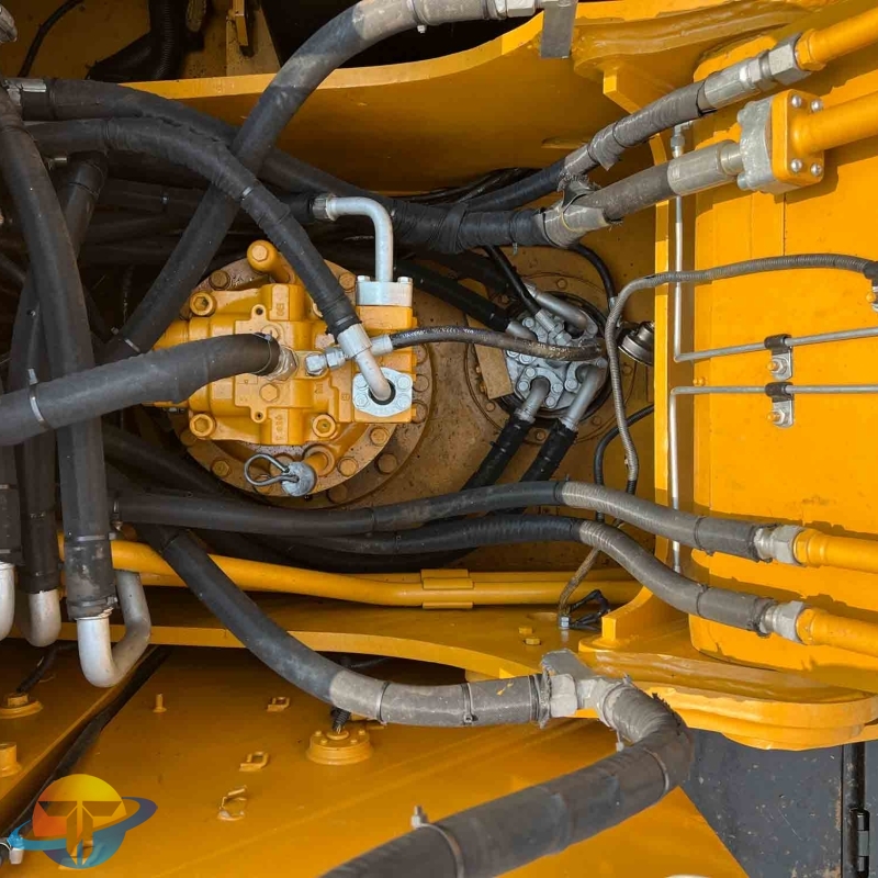 Caterpillar CAT323D2L excavator crawler excavator used construction equipment in good condition with CAT engine