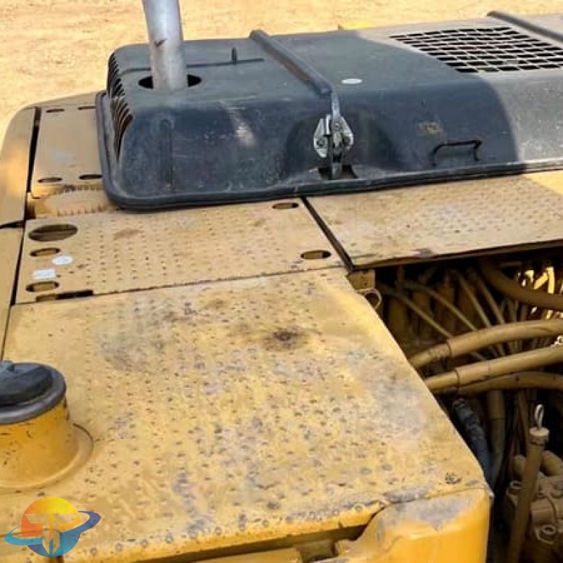 Used Caterpillar CAT320DL excavator medium excavator for sale at low price