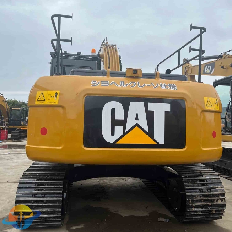 Caterpillar 323D2L Excavator Used Equipment Heavy Machinery Crawler Excavator in good condition for sale.