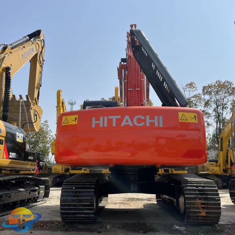 Hitachi ZX200 excavator Earthmoving machinery Used crawler excavator for sale