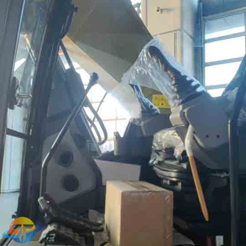 Brand-New CAT 320GX Excavator: Featuring Powerful Hydraulics and a Stable Undercarriage—Now Available for Sale.