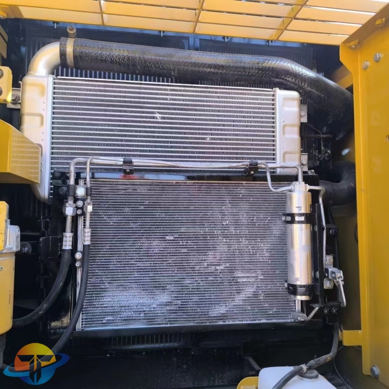 Used Caterpillar CAT323D2L excavator with core engine for sale cheap