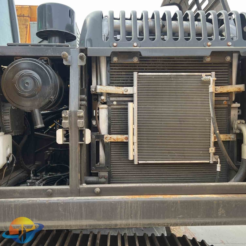 Hot sale product high guarantee Volvo EC210 excavator second hand excavator low working time