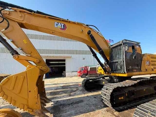 Caterpillar CAT345GC excavator, heavy-duty mining and engineering machinery, top-quality used excavator.
