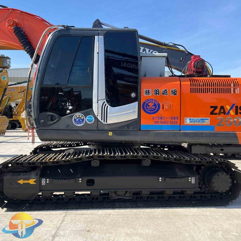 Hot Sale Used Hitachi ZX200-3 Crawler Excavators Low Price Second Hand Digger