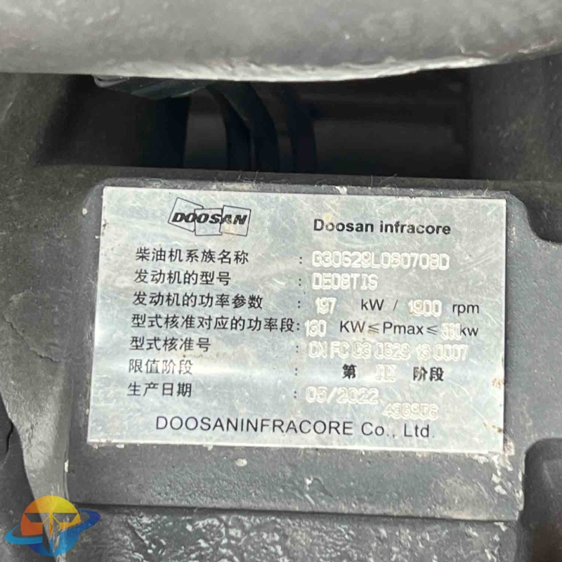Doosan DX225LC-9C Excavator