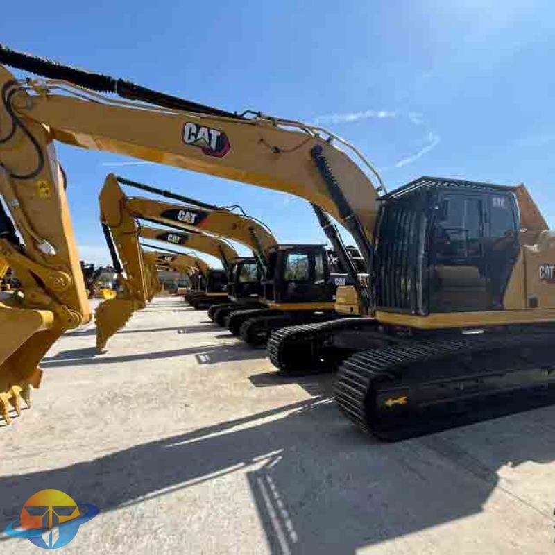 Caterpillar 330 high-spec excavator with strong power output and in good condition; used tracked excavator for sale.