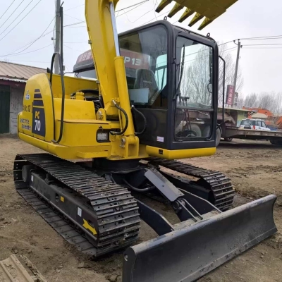 Small second-hand excavator Komatsu PC70-8 excavator cheap price short working time