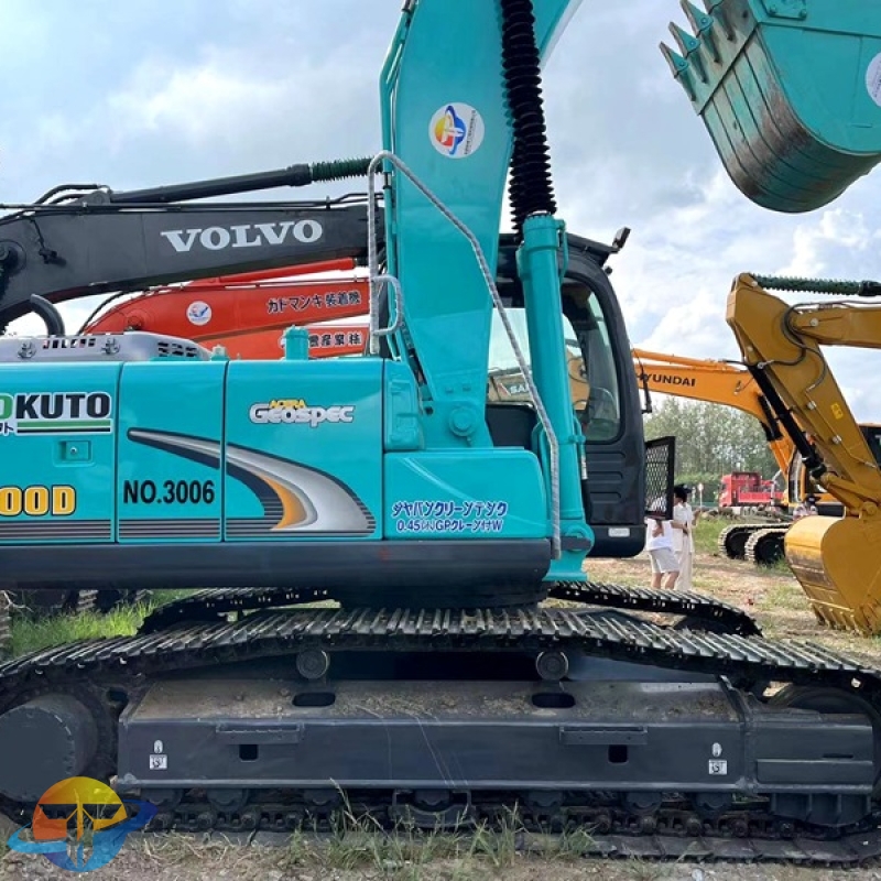 Kobelco SK200-8 excavator second hand construction machinery cheap price