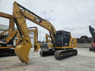 Caterpillar CAT 323