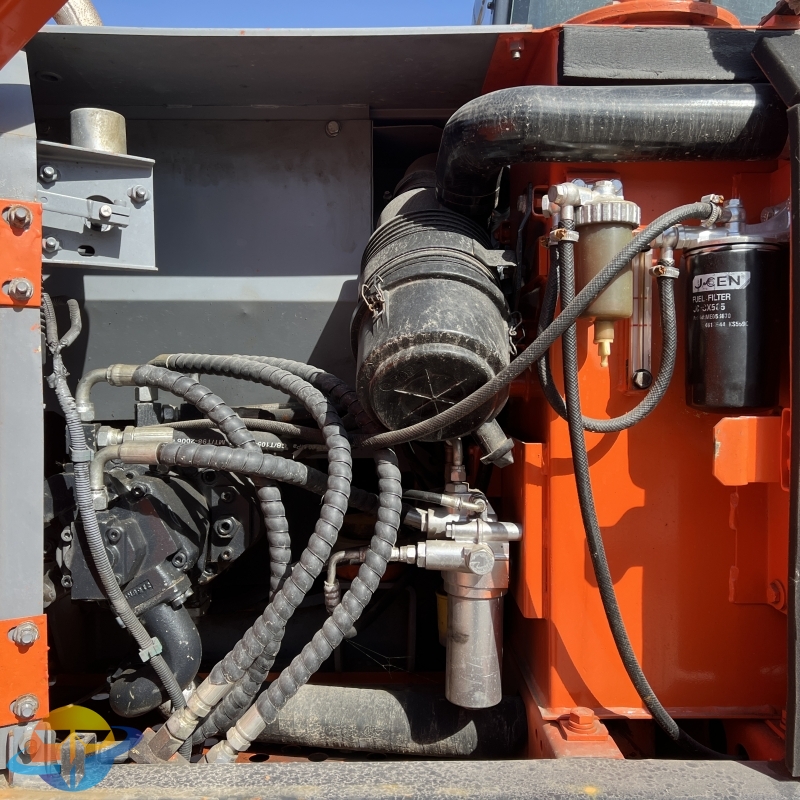 Second-hand machine ultra-low working hours CHITACHI ZX70 excavator original paint crawler excavator for sale