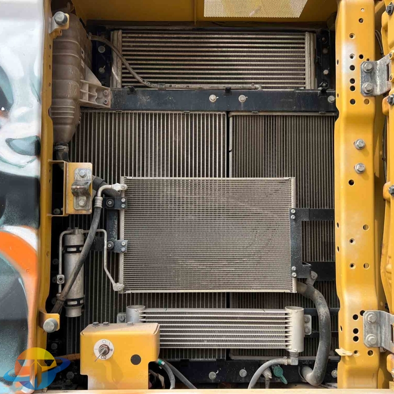 Japanese second-hand excavator Caterpillar CAT320GC excavator panda repaint special price for sale