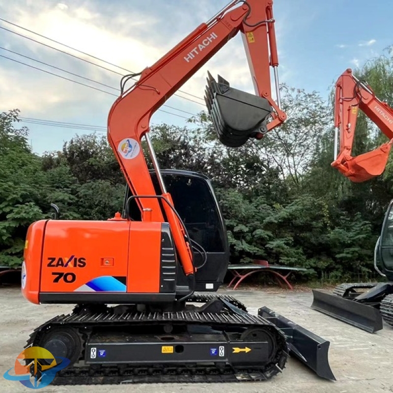 Hitachi ZX70 excavator second hand cheap excavator for sale
