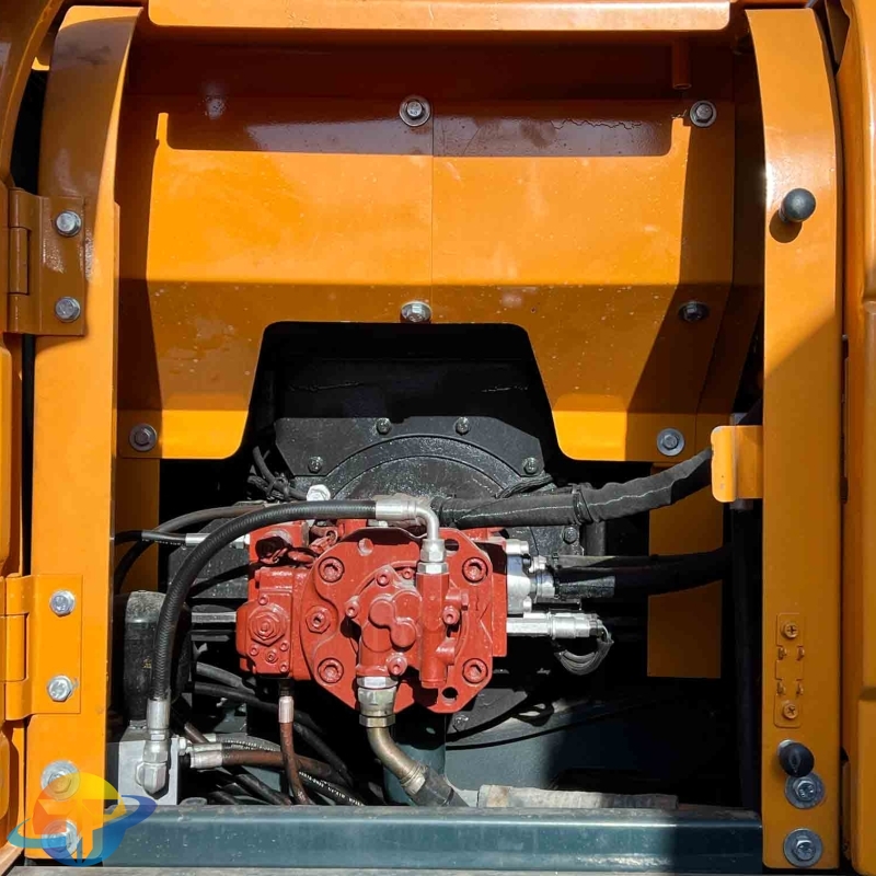 High quality original Hyundai R150LC-9 excavator in perfect condition at a super cheap price