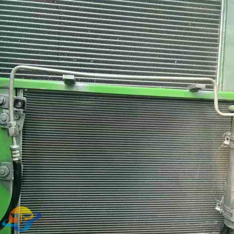 Hot-selling Caterpillar 323D2L excavator, used construction equipment, heavy-duty large excavator.