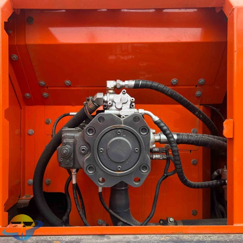 High quality second hand Doosan DX225LC-9C Excavator is hot selling at a low price Welcome to call us for consultation